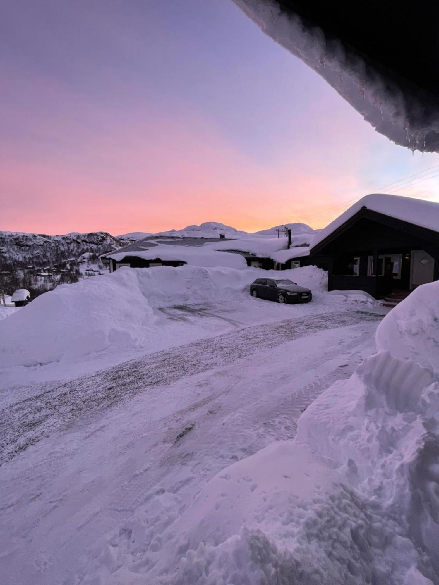 Gullingen Turistsenter Hotell Exteriör bild